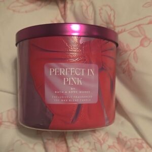 Bath & Body Works Perfect in Pink Candle